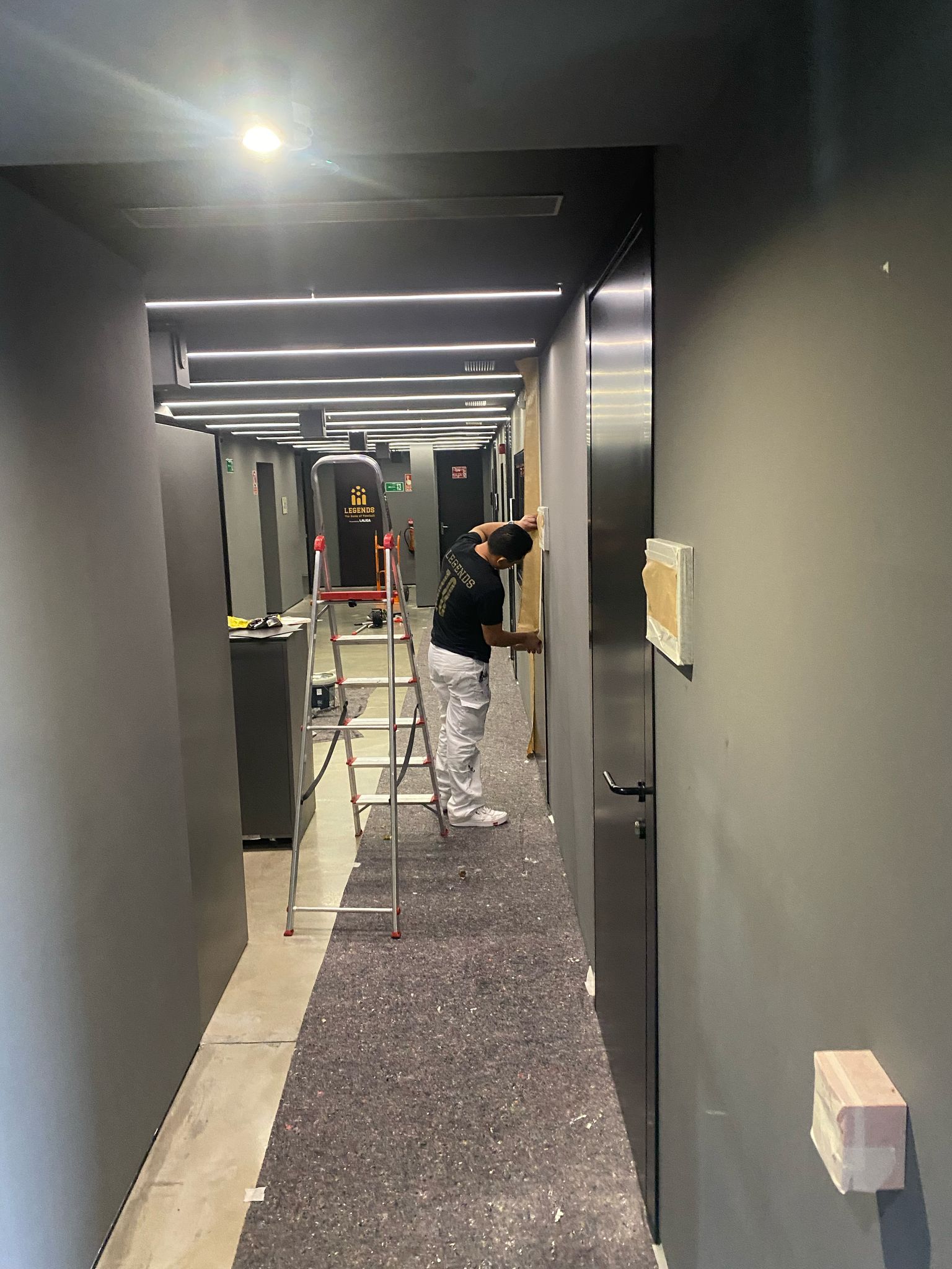 Mantenimiento de instalaciones interiores